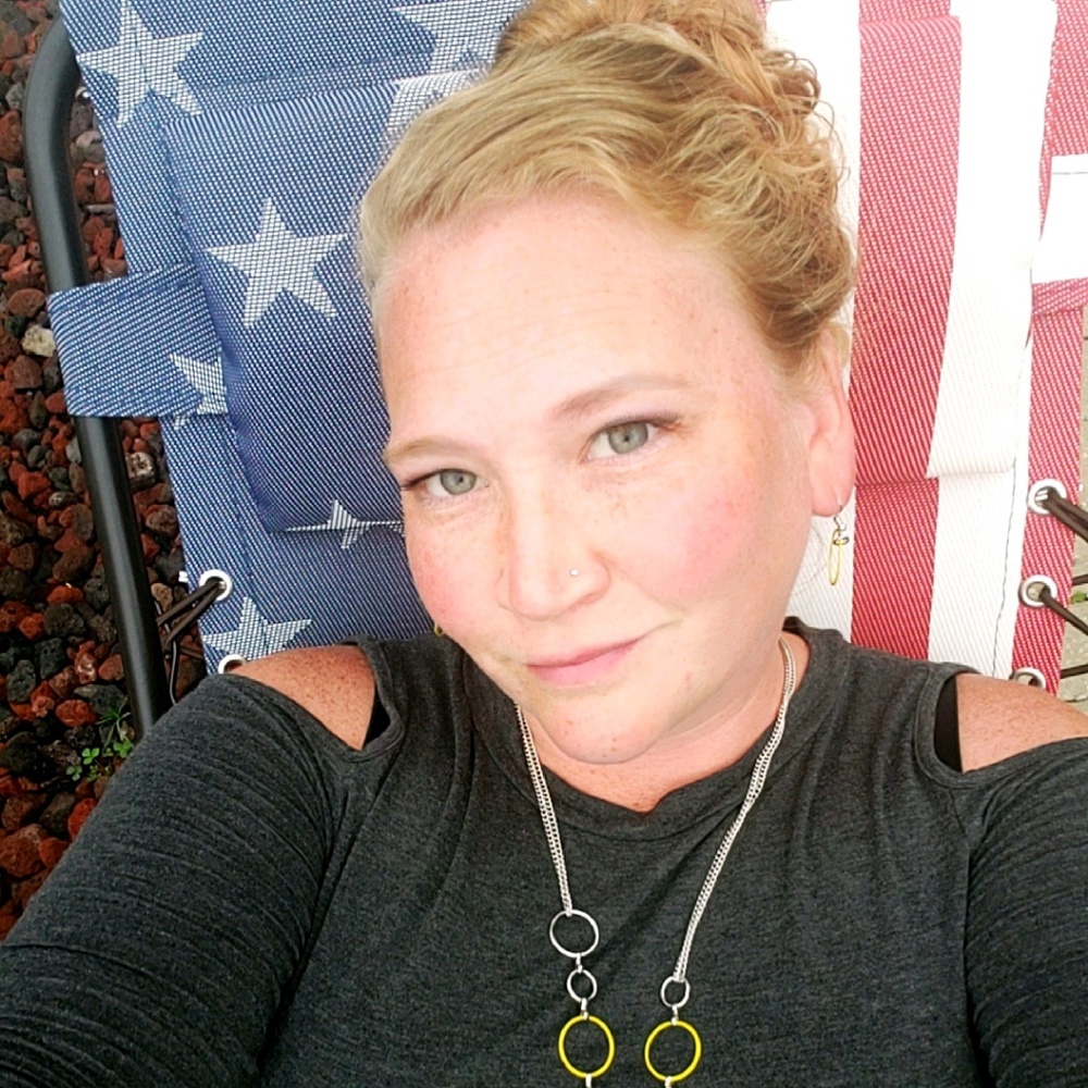 Meet your Posher, Tina